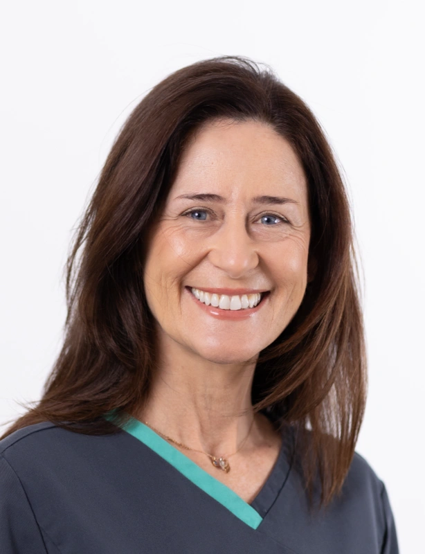 Dra. Érika Parassarella, médica dentista nas Clínicas Dentárias Previdente